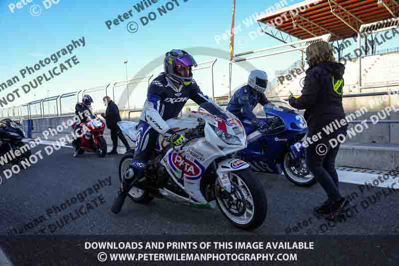 cadwell no limits trackday;cadwell park;cadwell park photographs;cadwell trackday photographs;enduro digital images;event digital images;eventdigitalimages;navarra;no limits trackdays;peter wileman photography;racing digital images;trackday digital images;trackday photos